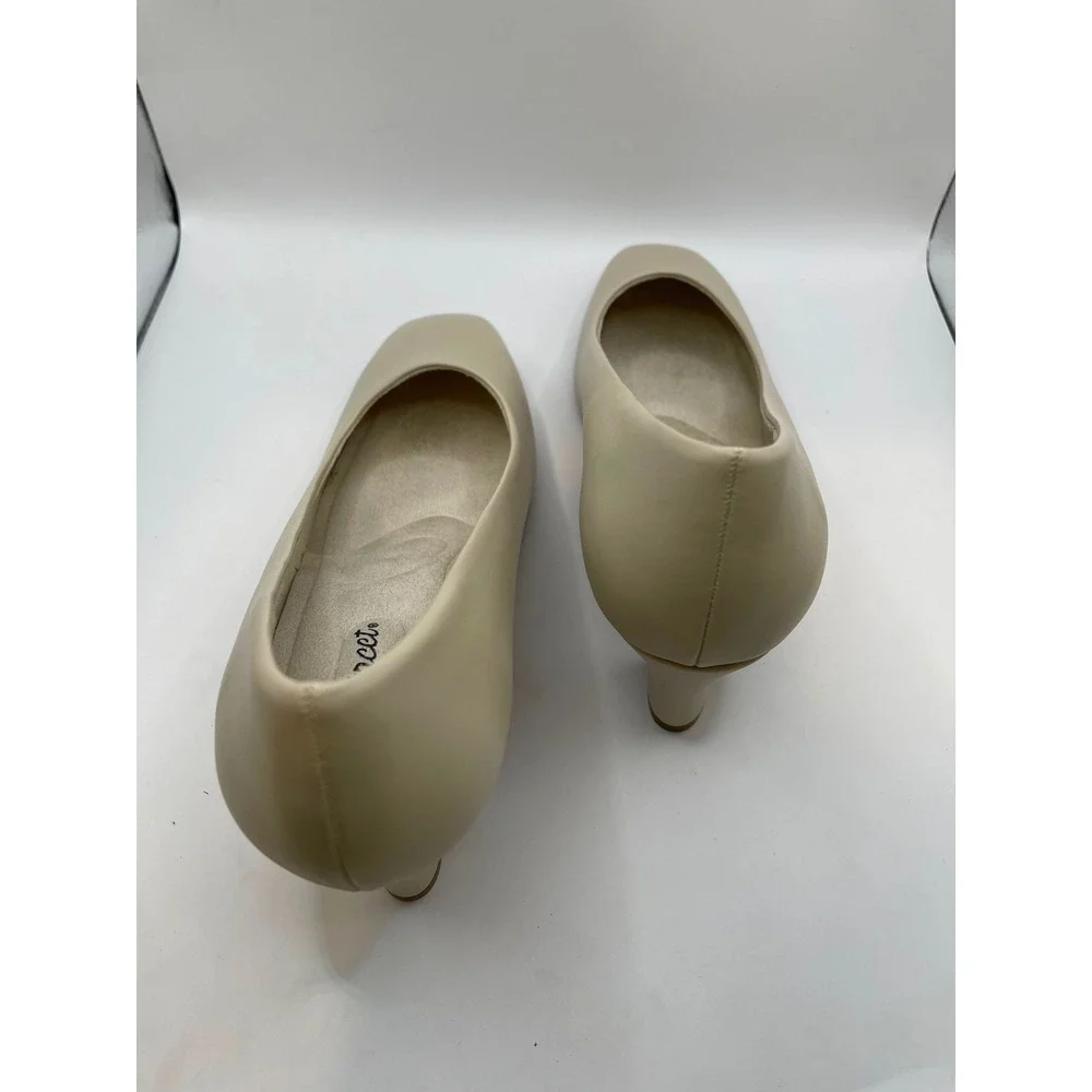 Easy Street Poet Bone Square Toe Pumps Womens 9 WW Block Heel Shoes